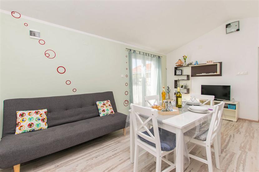 Apartment A2, for 4 persons