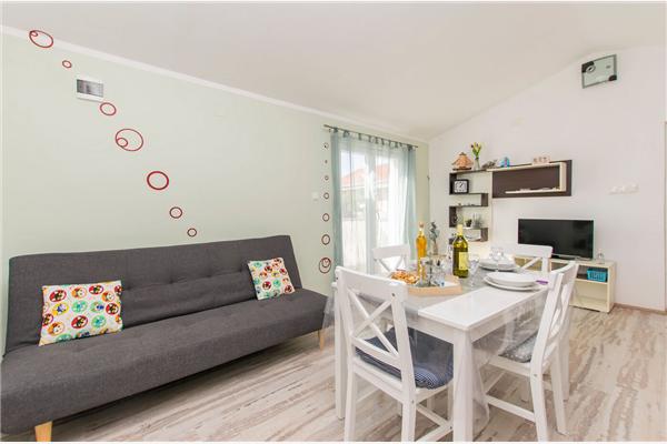 Apartment A2, for 4 persons