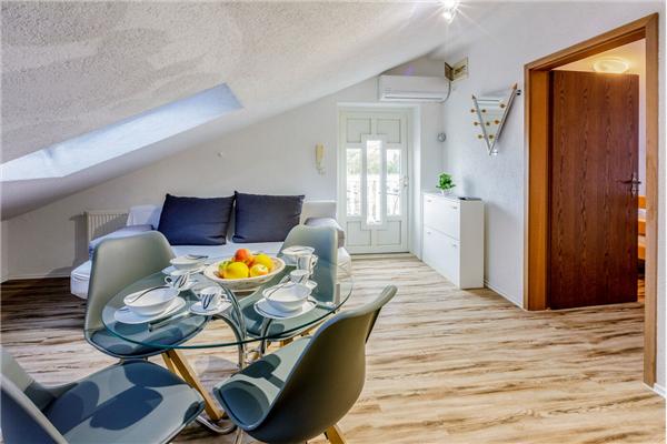 Apartment A1, for 3 persons