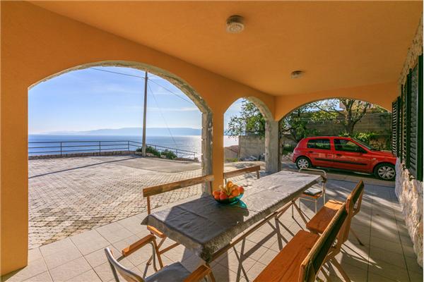 Apartment A1, for 6 persons