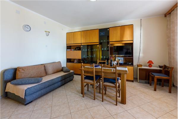 Apartment A1, for 6 persons