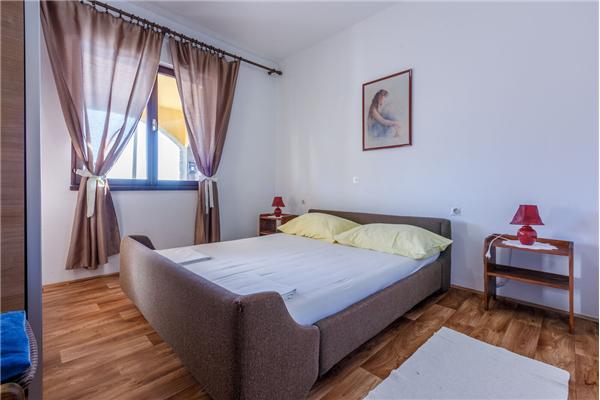Apartment A1, for 6 persons