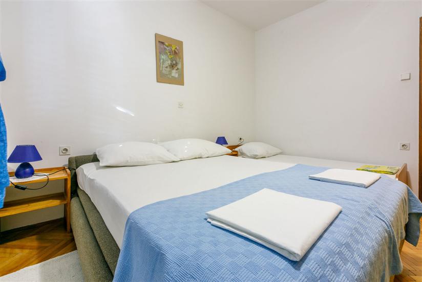 Apartment A1, for 6 persons