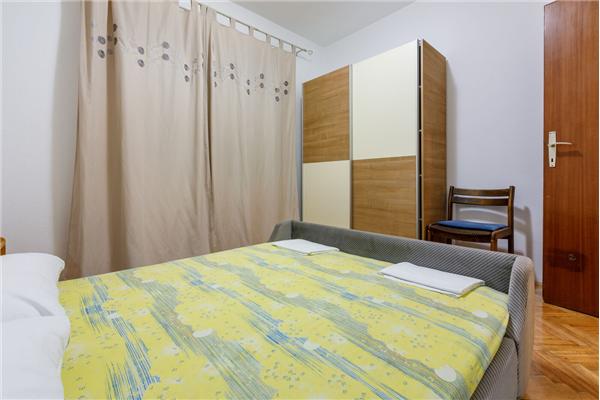 Apartment A1, for 6 persons