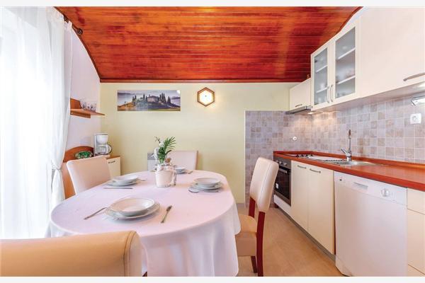 Apartman A2, na 4 osebe