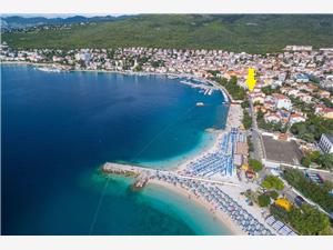 Apartmaj Edmond Selce (Crikvenica), Kvadratura 55,00 m2, Oddaljenost od morja 30 m, Oddaljenost od centra 100 m