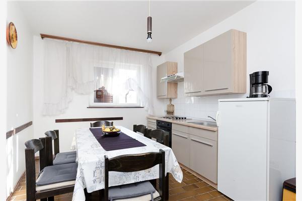 House K1, for 8 persons