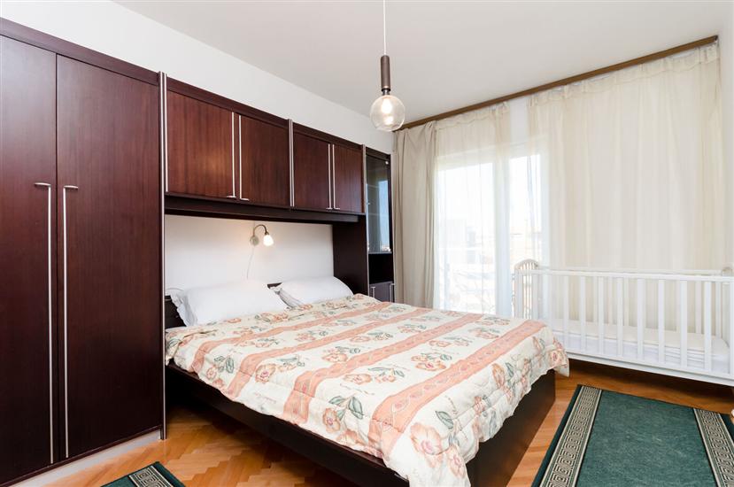 House K1, for 8 persons