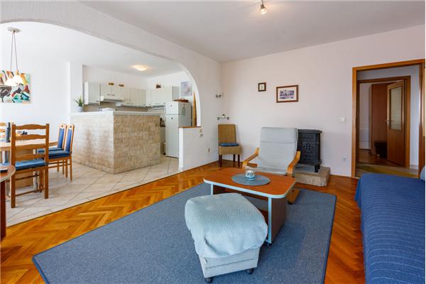 Apartment A2, for 7 persons