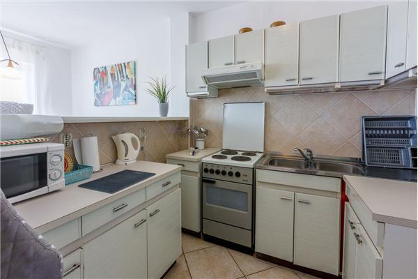 Apartment A2, for 7 persons