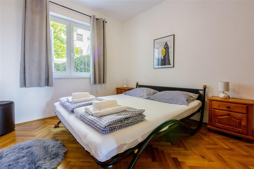 Apartment A2, for 7 persons