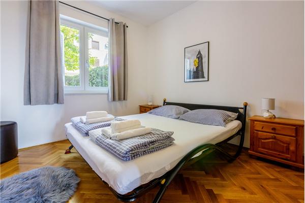 Apartment A2, for 7 persons