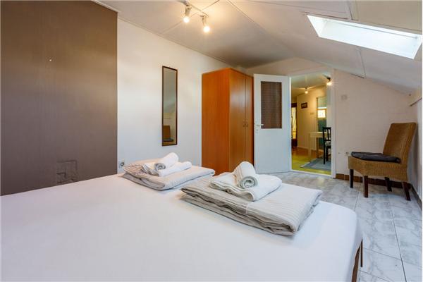 Apartment A3, for 5 persons