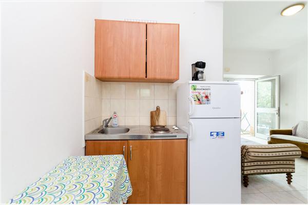 Apartment A5, for 5 persons