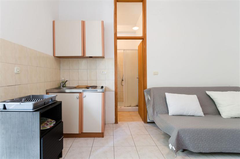 Apartment A6, for 4 persons