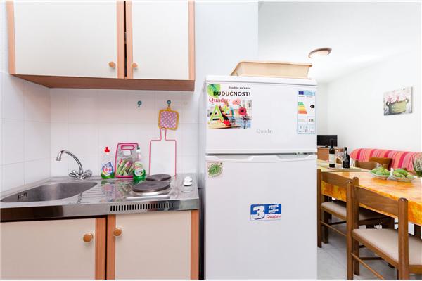 Apartment A7, for 8 persons