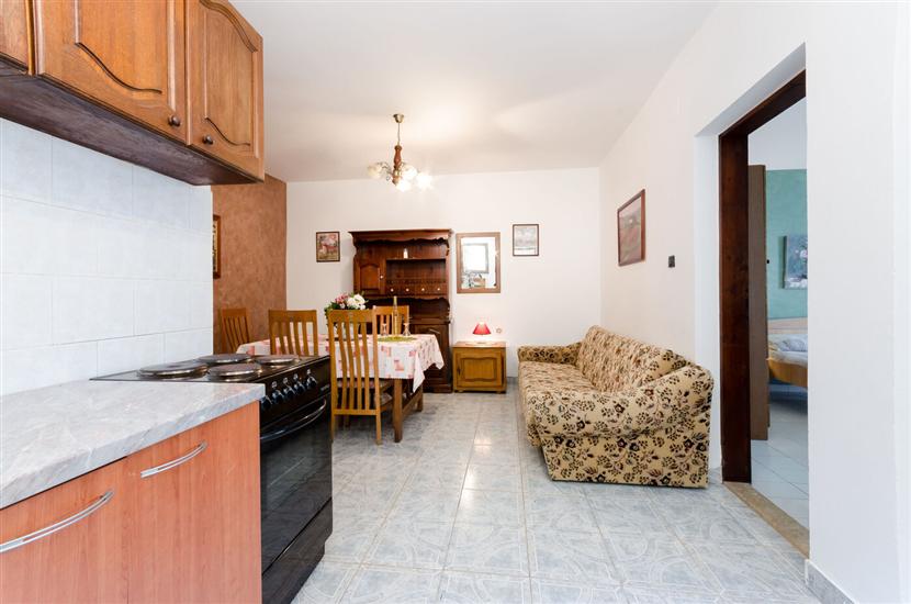 Apartment A1, for 4 persons