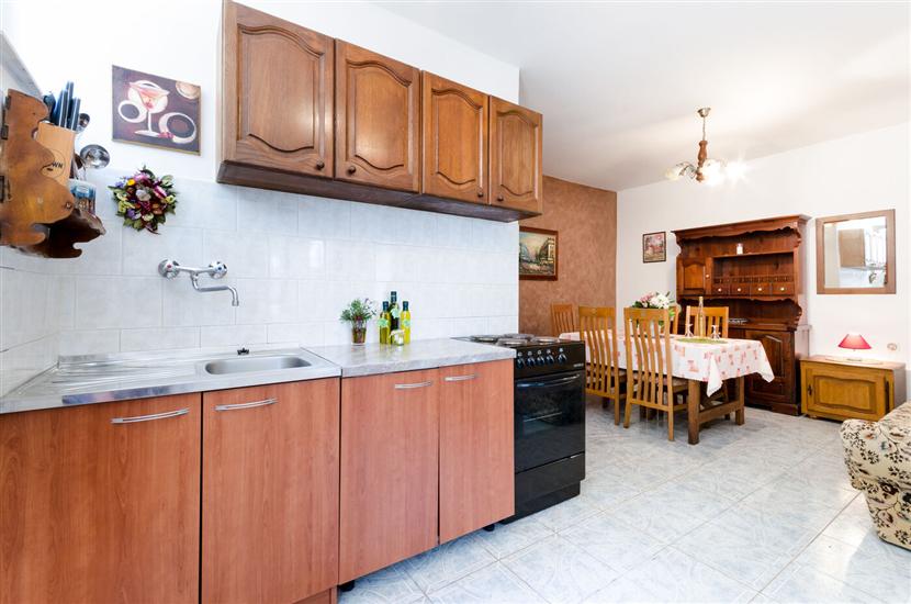 Apartment A1, for 4 persons