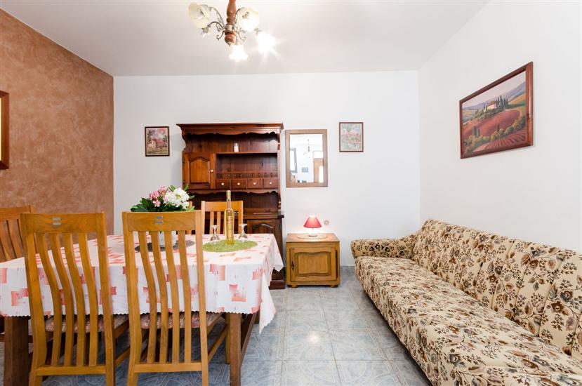 Apartment A1, for 4 persons