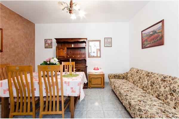 Apartment A1, for 4 persons
