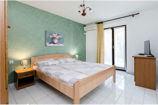 Apartment A1, for 4 persons