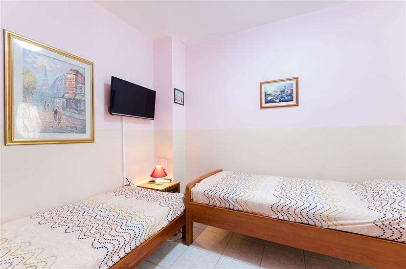 Apartment A2, for 4 persons