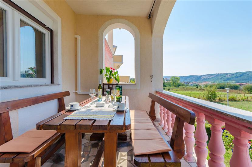 Apartment A2, for 4 persons