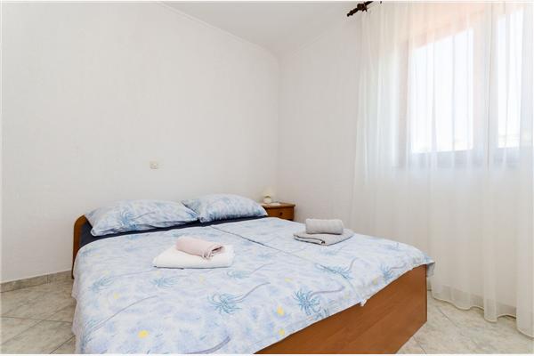 Apartment A3, for 7 persons