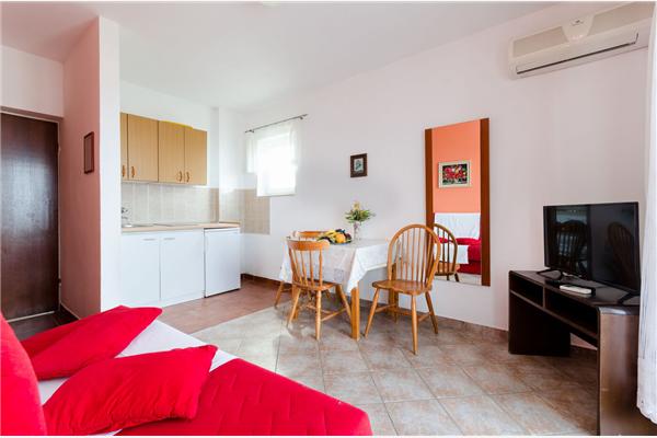 Apartment A1, for 3 persons