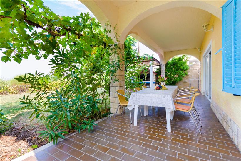 Apartment A4, for 8 persons