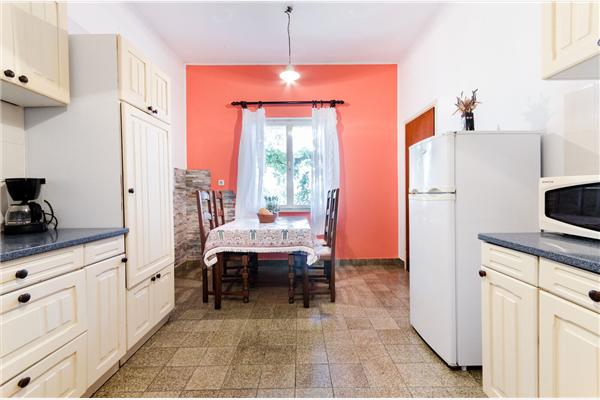 Apartment A4, for 8 persons