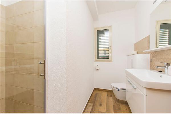 Apartment A1, for 5 persons