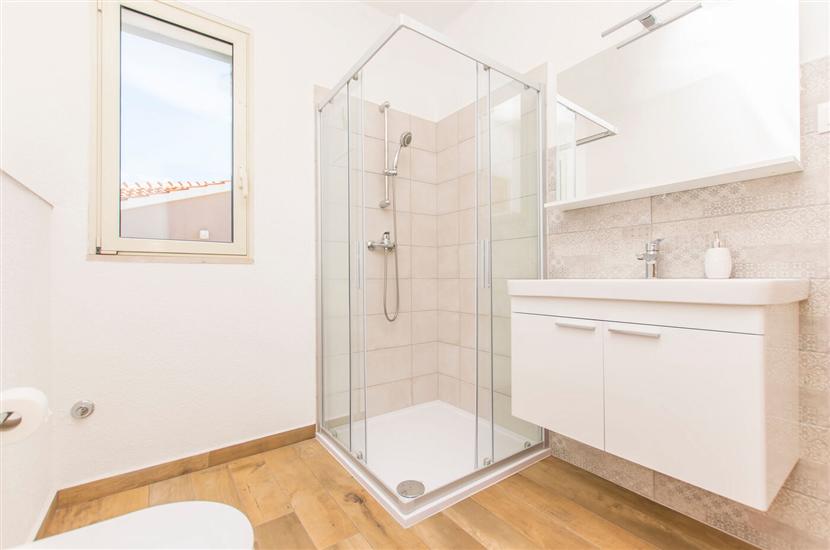 Apartment A5, for 4 persons