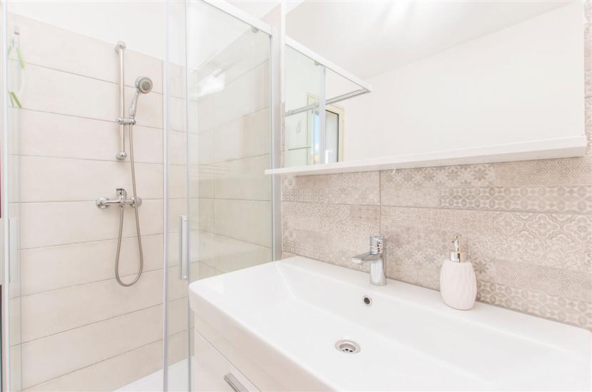 Apartment A5, for 4 persons