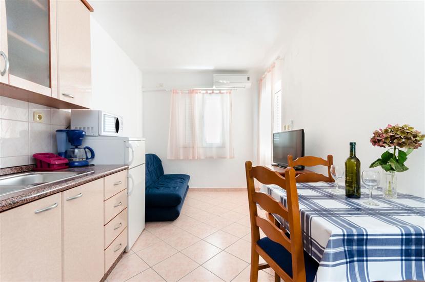 Apartment A1, for 2 persons