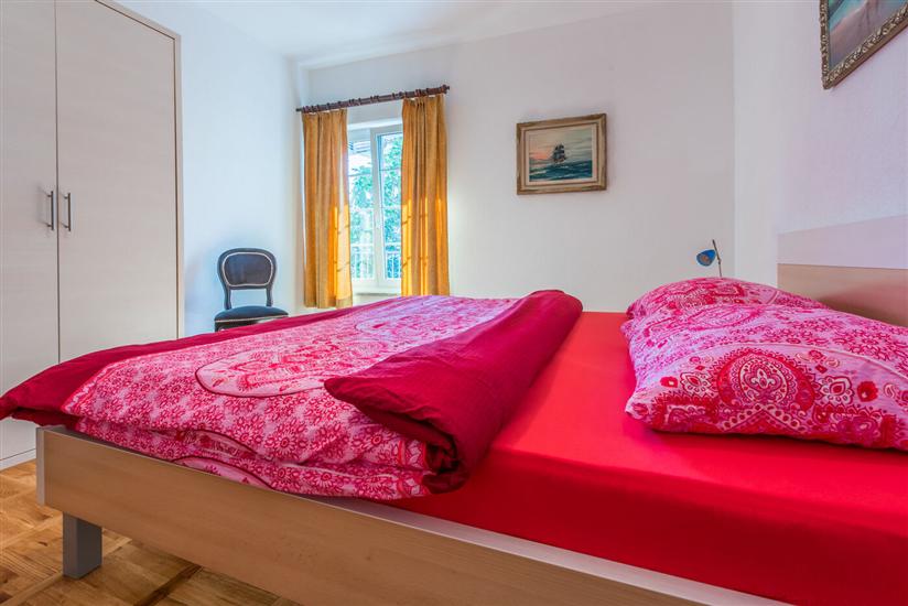 Apartment A5, for 6 persons