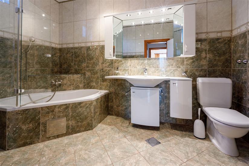 Apartment A5, for 6 persons