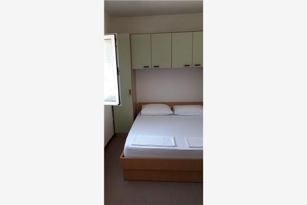 Apartment A3, for 6 persons