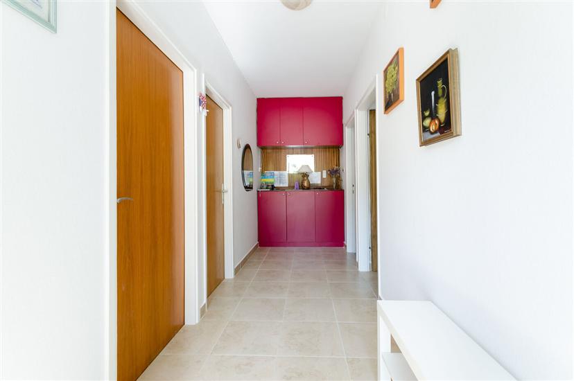 Apartment A1, for 6 persons