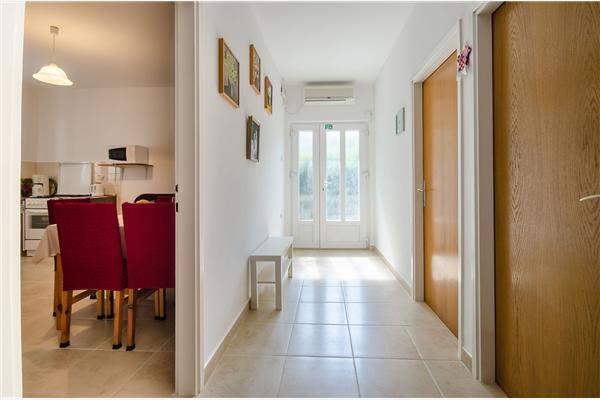 Apartment A1, for 6 persons