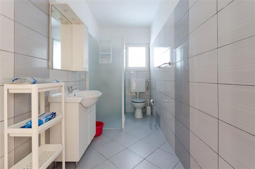 Apartment A1, for 6 persons