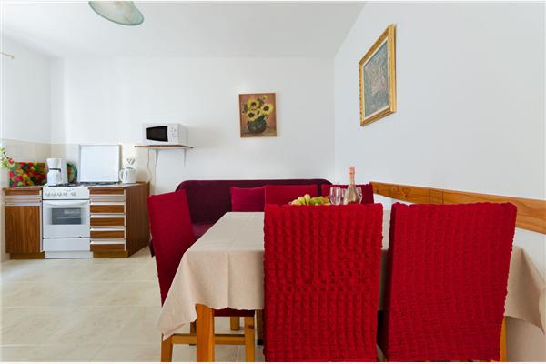 Apartment A1, for 6 persons