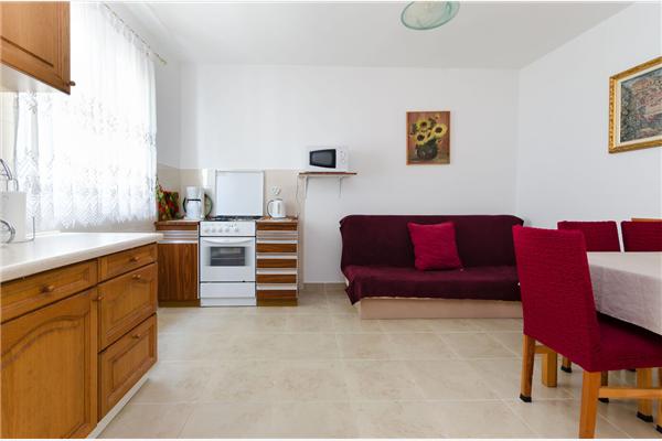 Apartment A1, for 6 persons