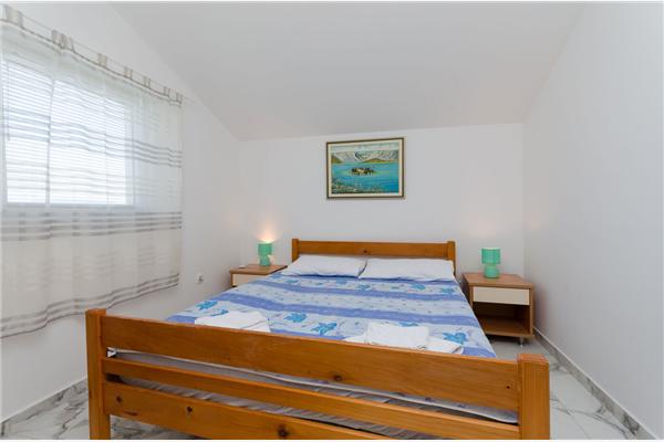 Apartment A3, for 6 persons