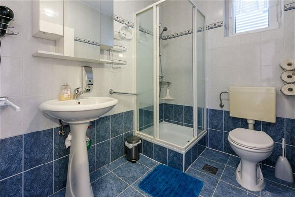 Apartment A2, for 4 persons