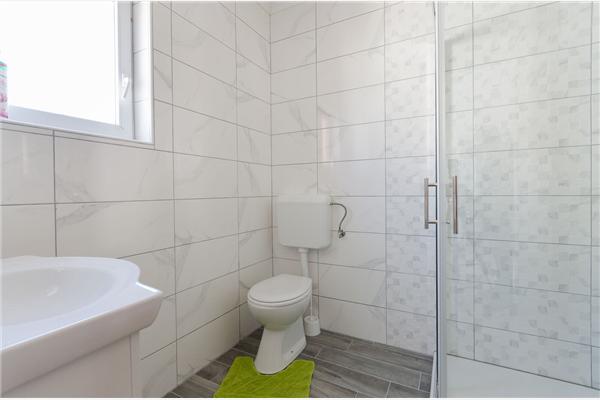 Apartment A2, for 8 persons