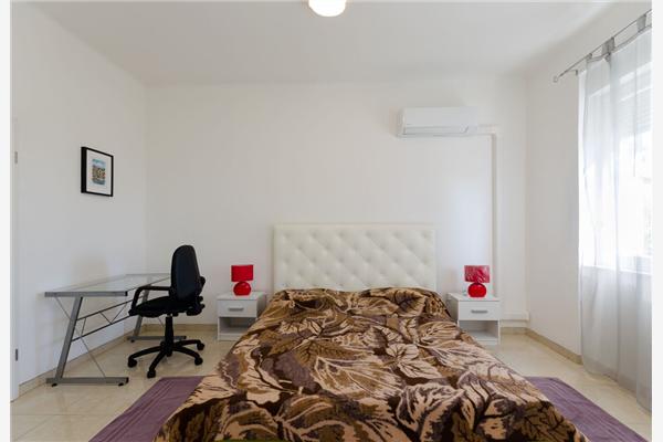 Apartment A2, for 5 persons