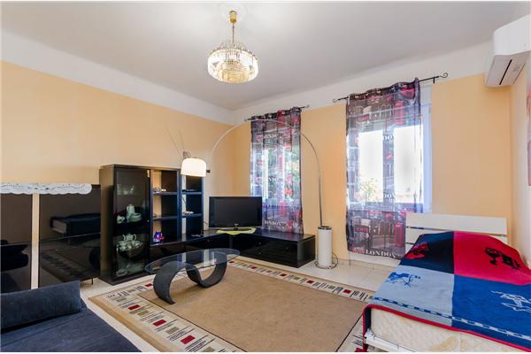 Apartment A2, for 5 persons