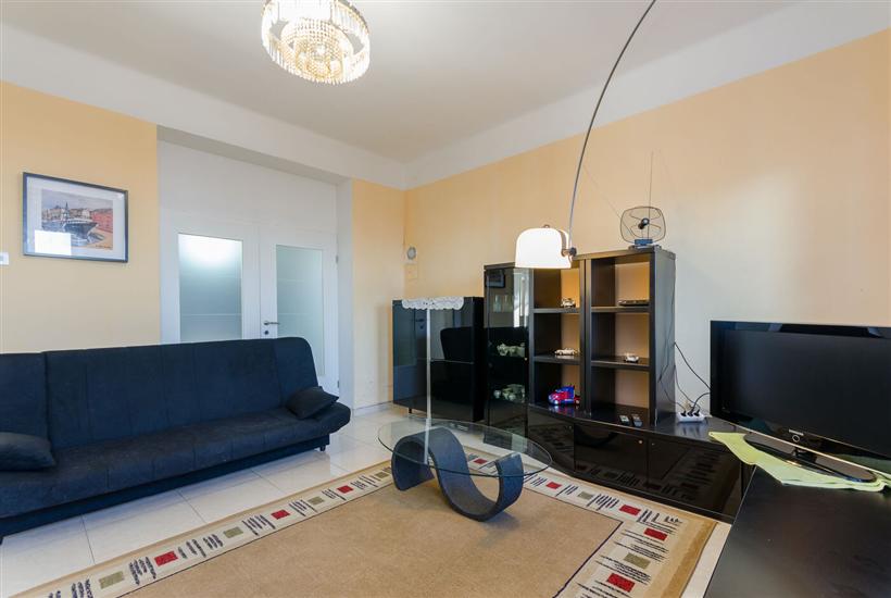 Apartment A2, for 5 persons