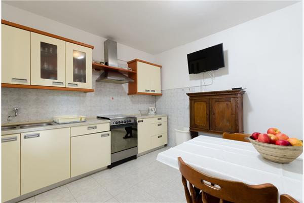 Apartment A1, for 6 persons